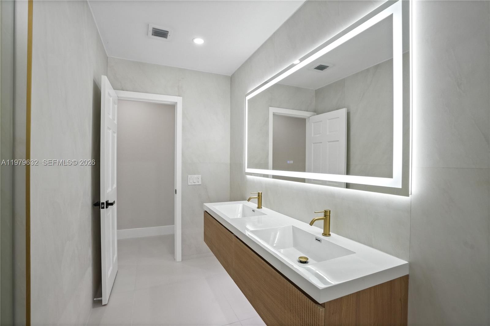 CUTLER HAMMOCK - Residential