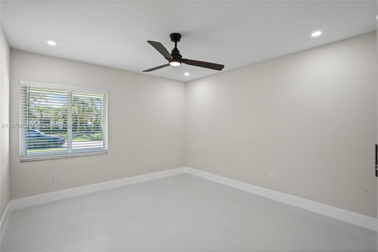 CUTLER HAMMOCK - Residential