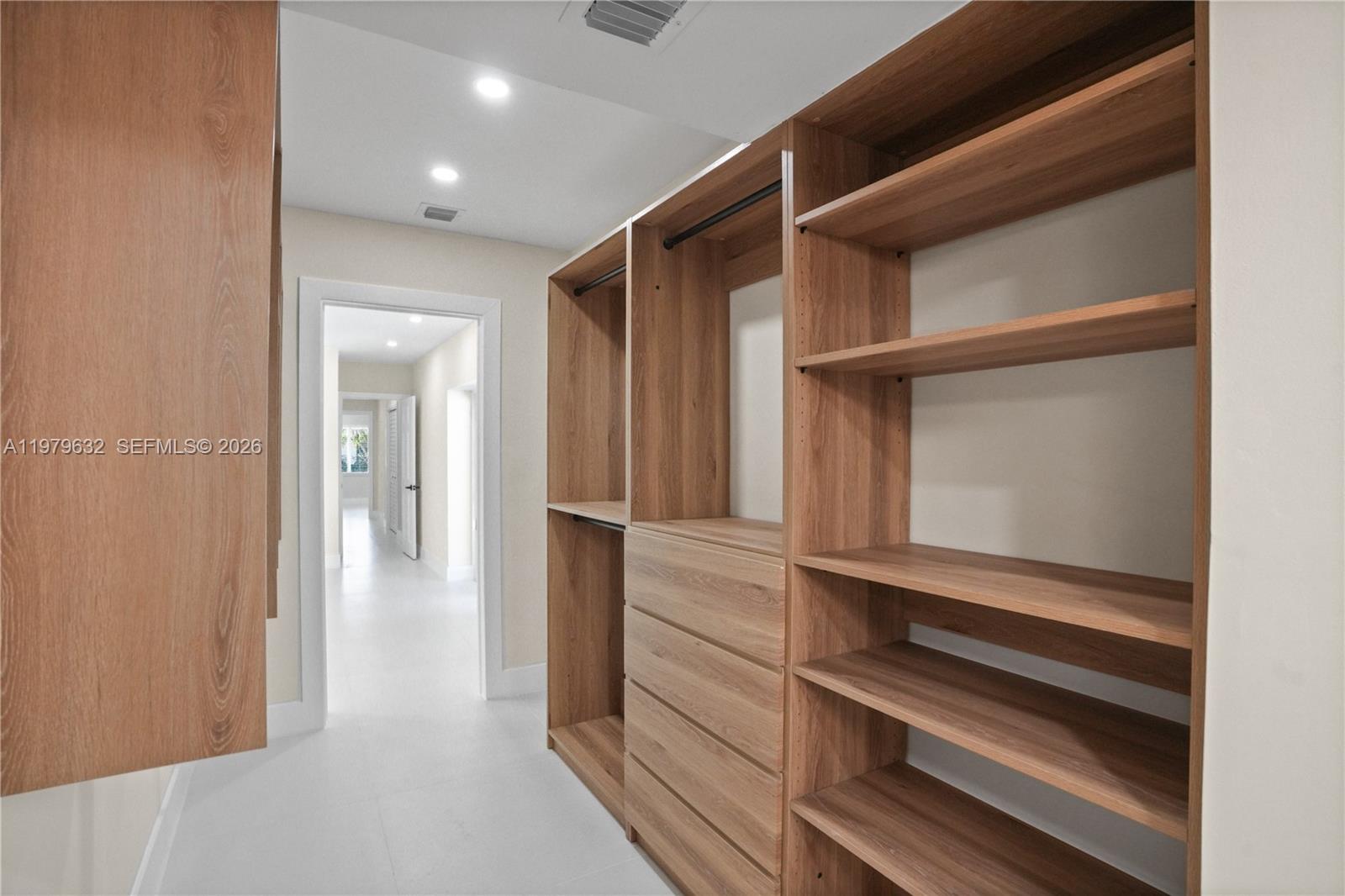 CUTLER HAMMOCK - Residential