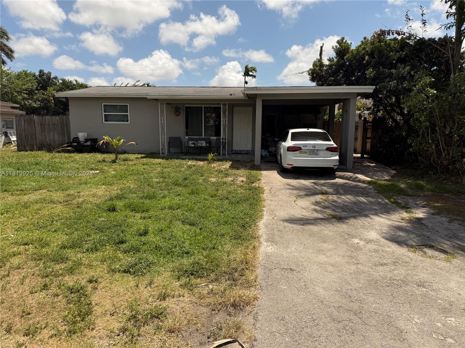 Rental Property at 5660 Allen St, Hollywood, Broward County, Florida - Bedrooms: 1 
Bathrooms: 1  - $1,500 MO.