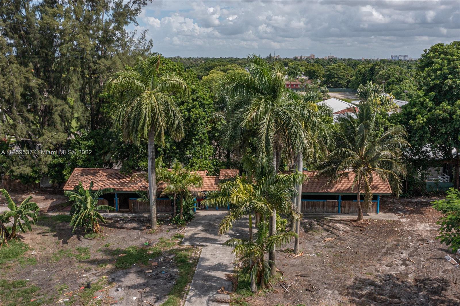 horse country - Residential