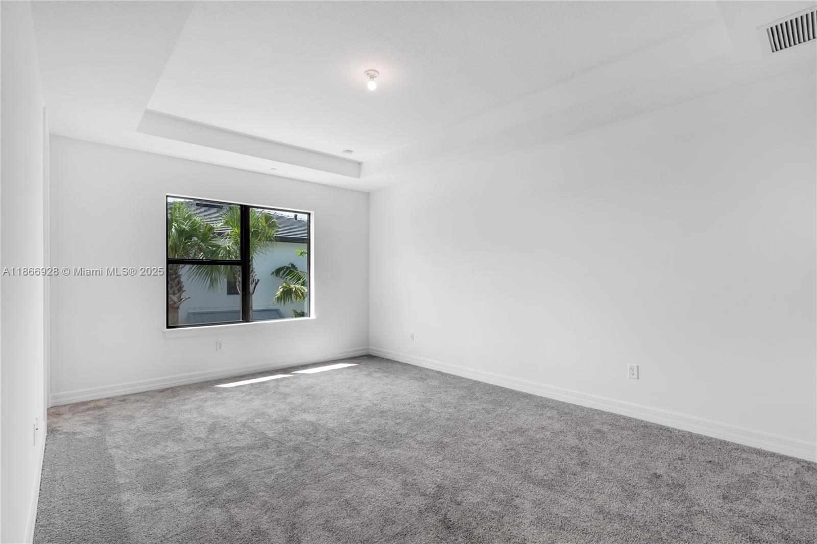 AMERICAN EXPRESS TRACT - Residential Lease