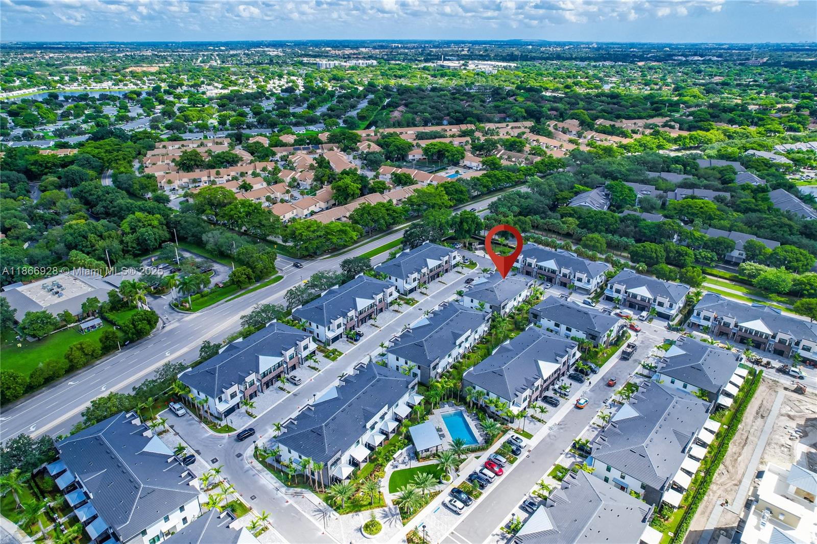 AMERICAN EXPRESS TRACT - Residential Lease