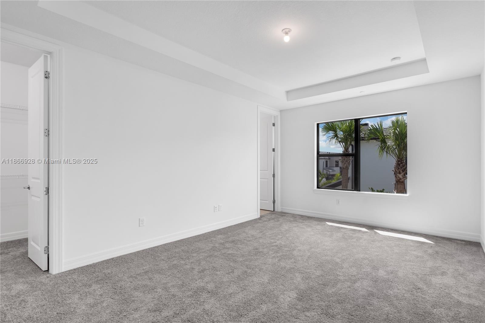 AMERICAN EXPRESS TRACT - Residential Lease