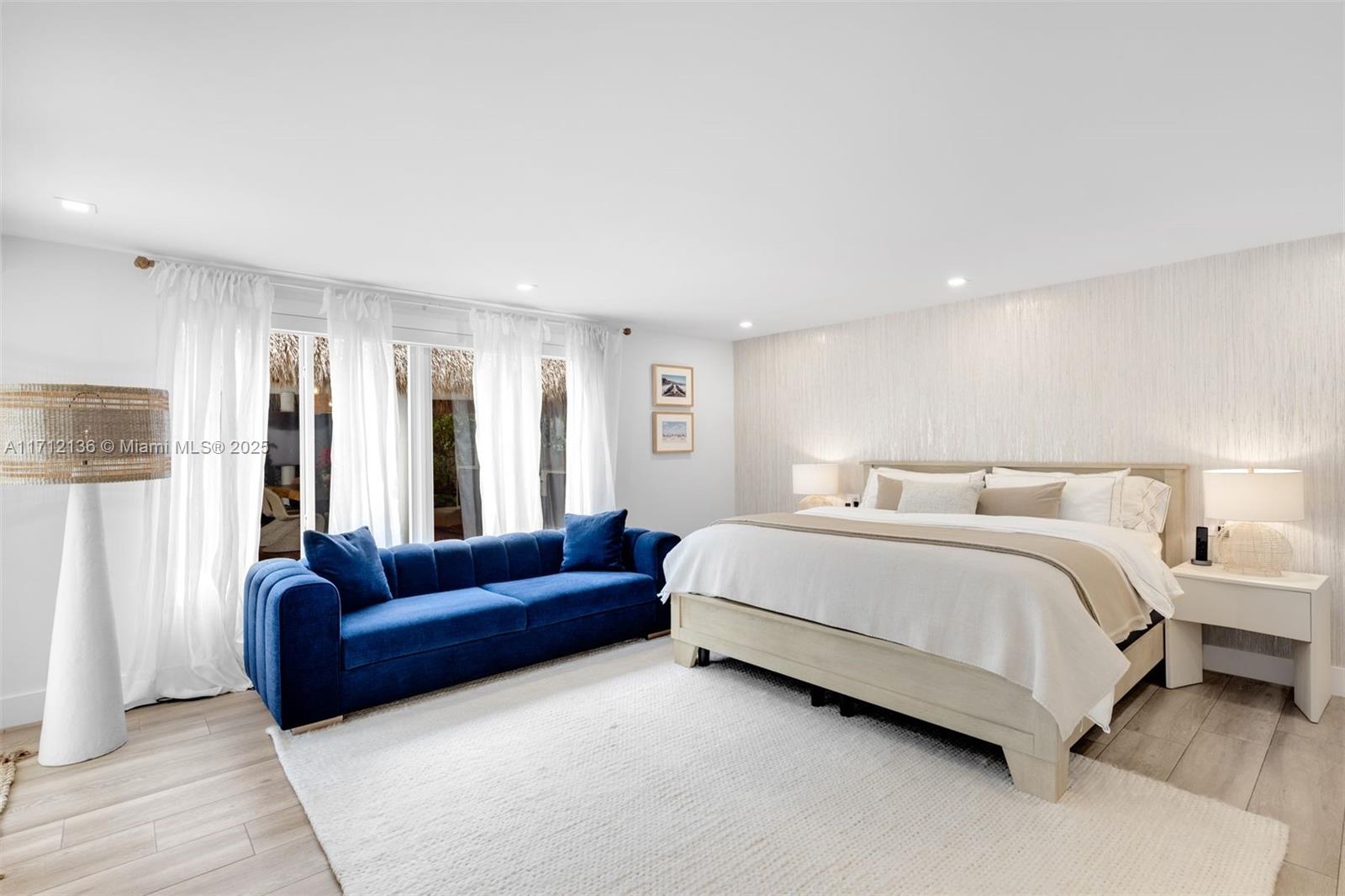 HOLIDAY COLONY - Residential