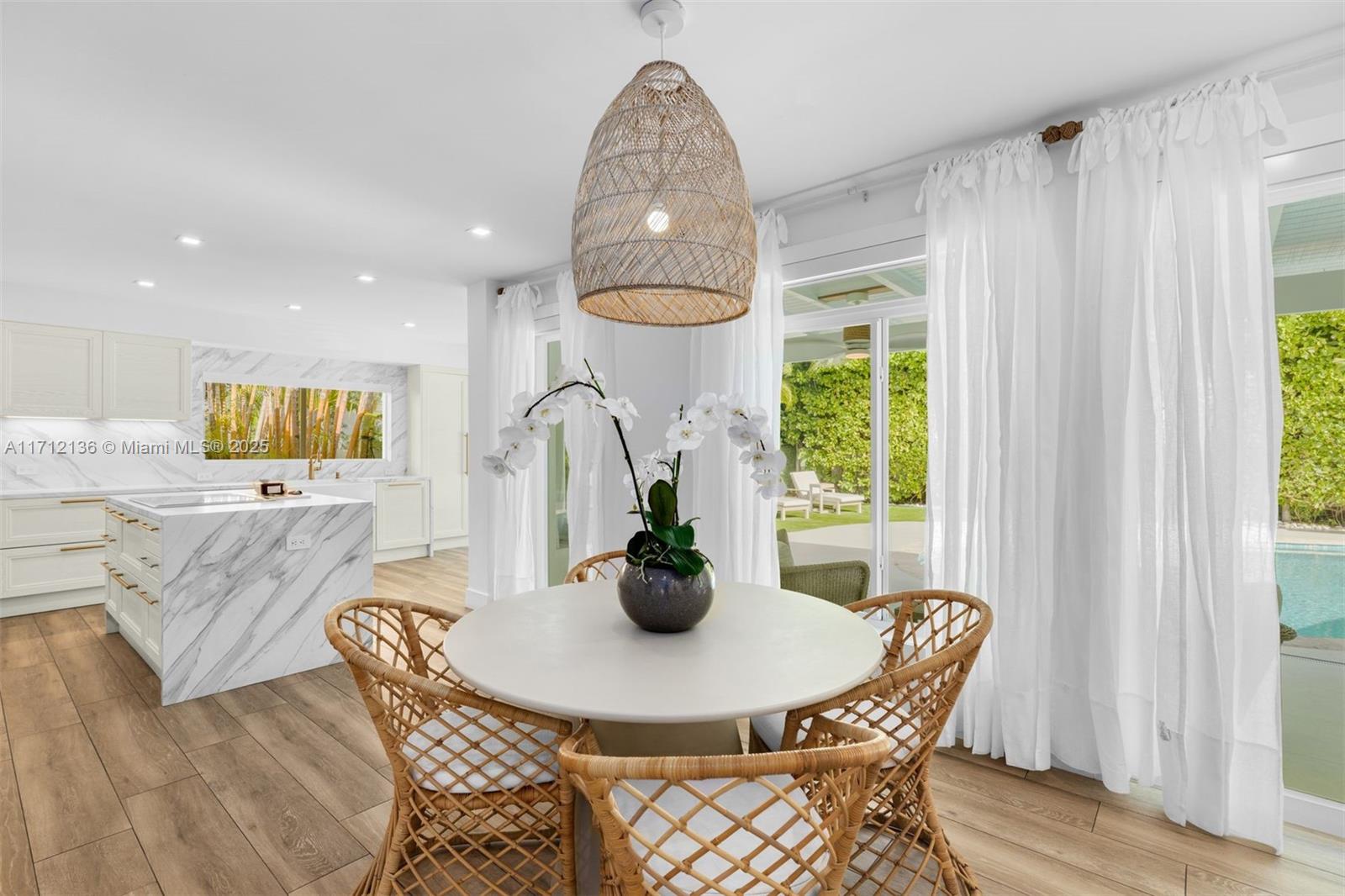 HOLIDAY COLONY - Residential