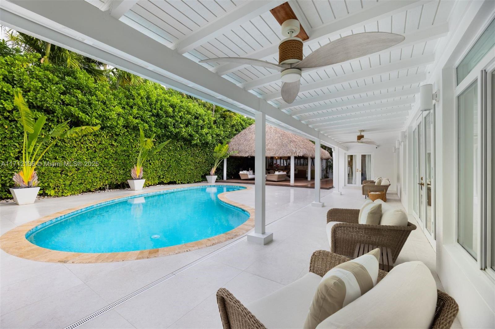 HOLIDAY COLONY - Residential