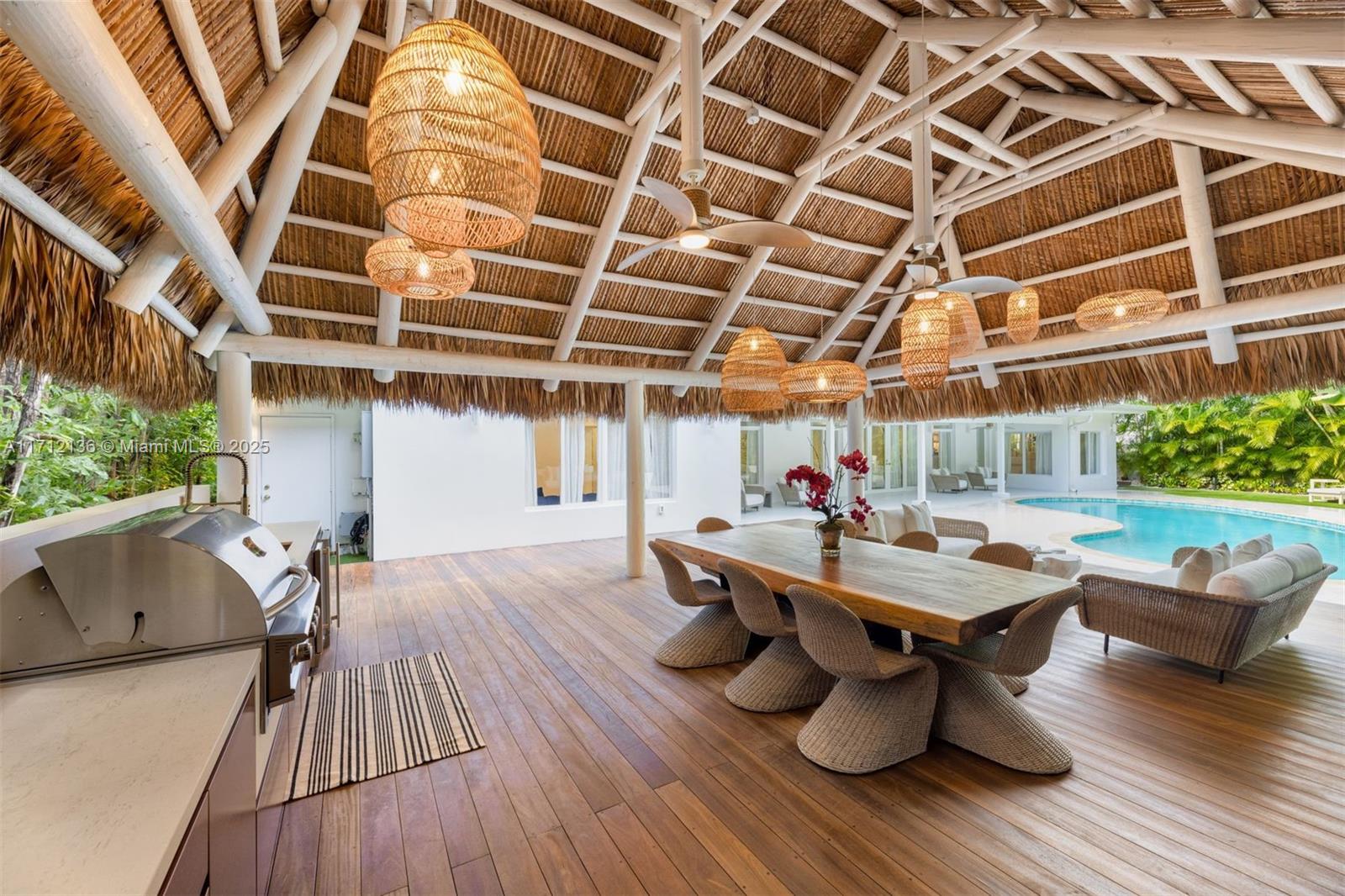 HOLIDAY COLONY - Residential