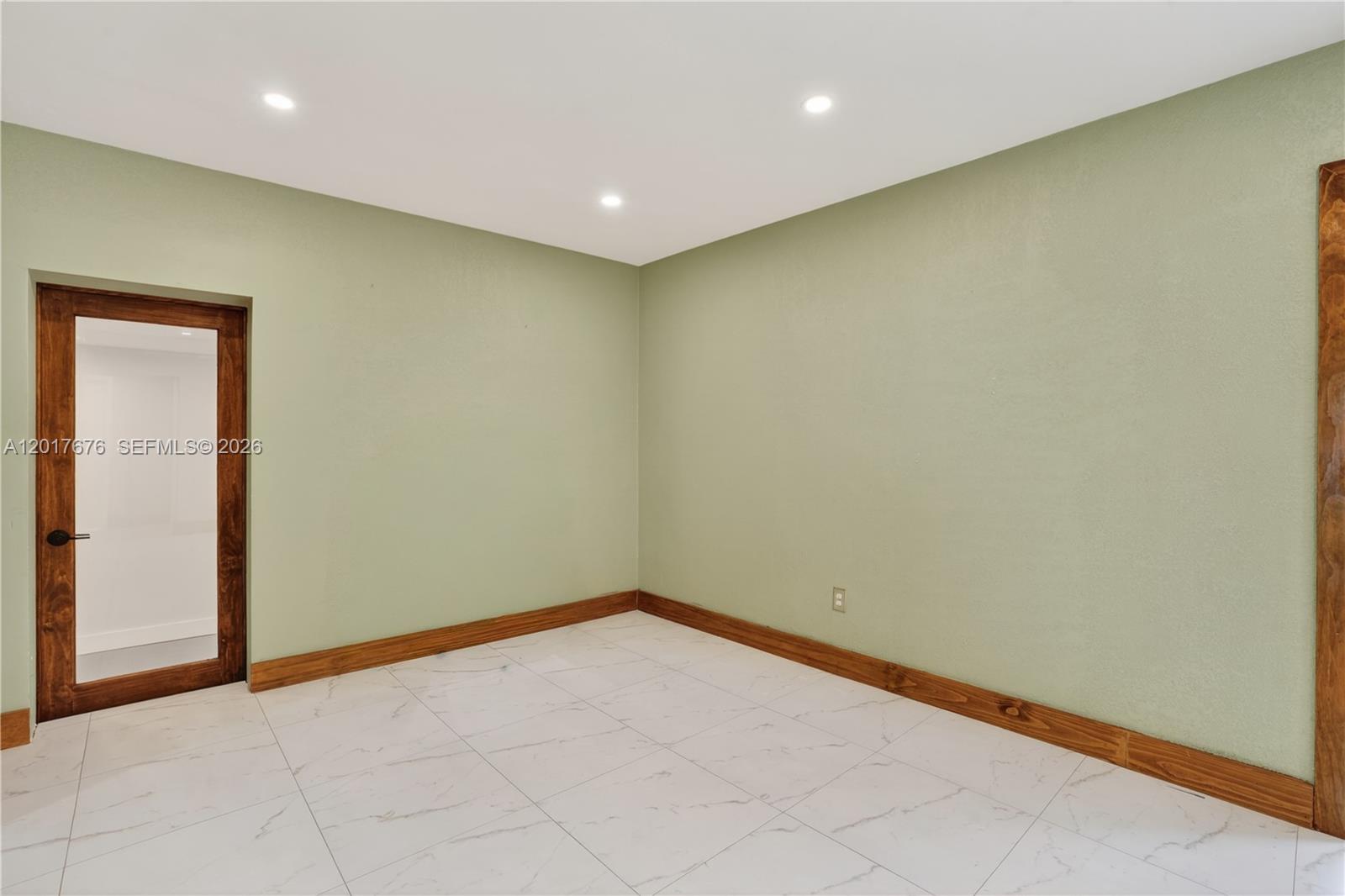 LIN HEIGHTS - Residential