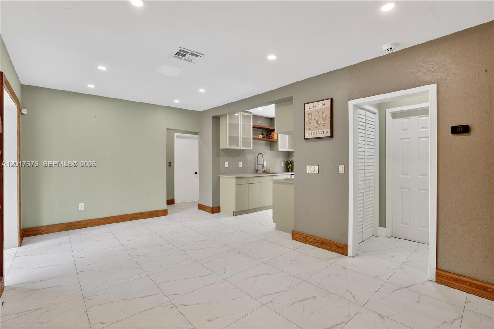 LIN HEIGHTS - Residential