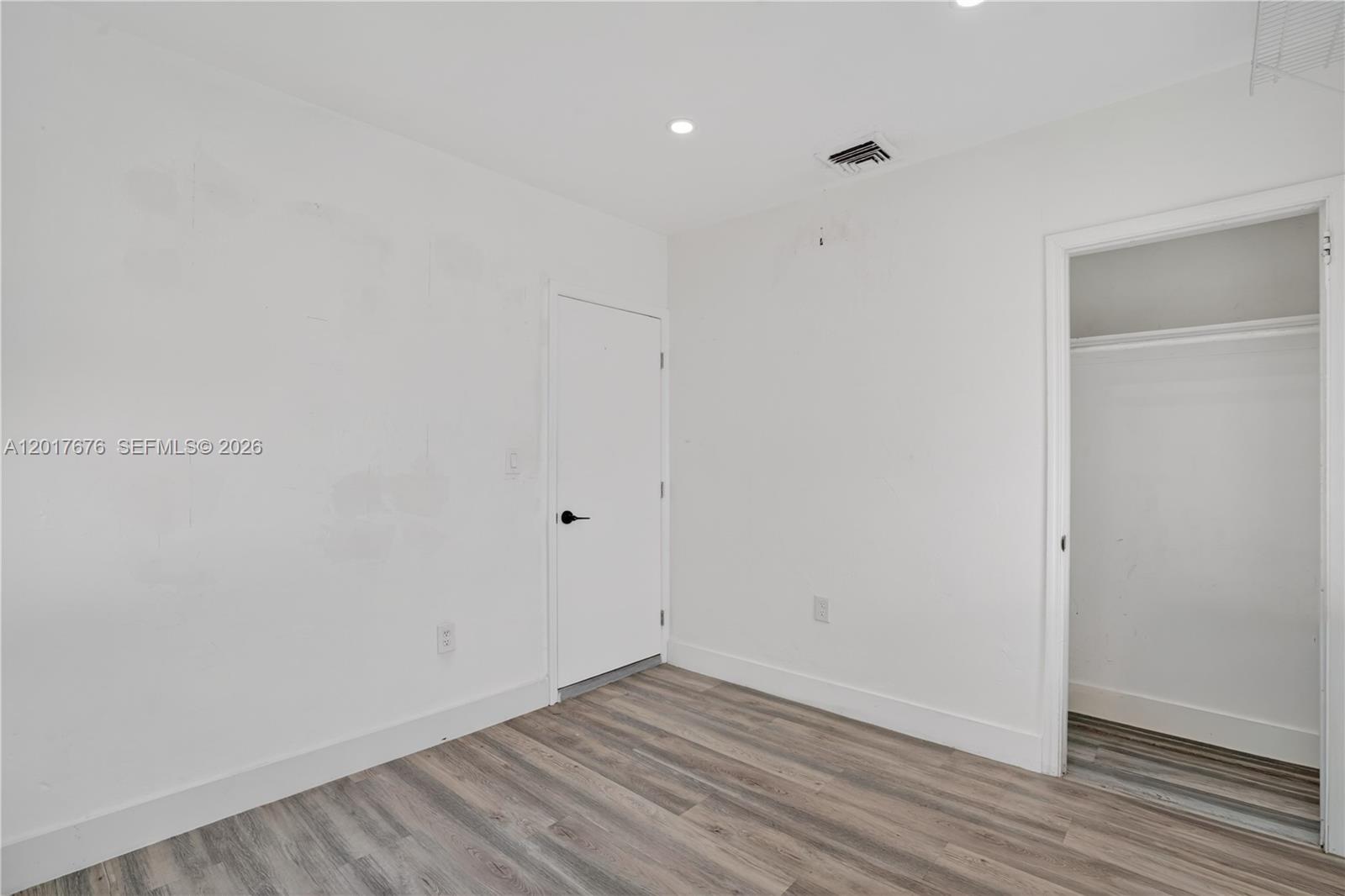 LIN HEIGHTS - Residential