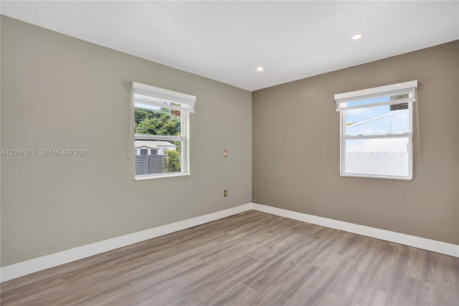 LIN HEIGHTS - Residential