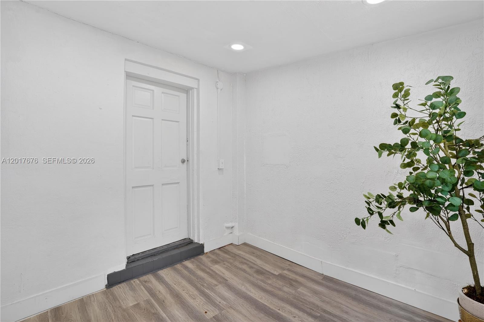 LIN HEIGHTS - Residential