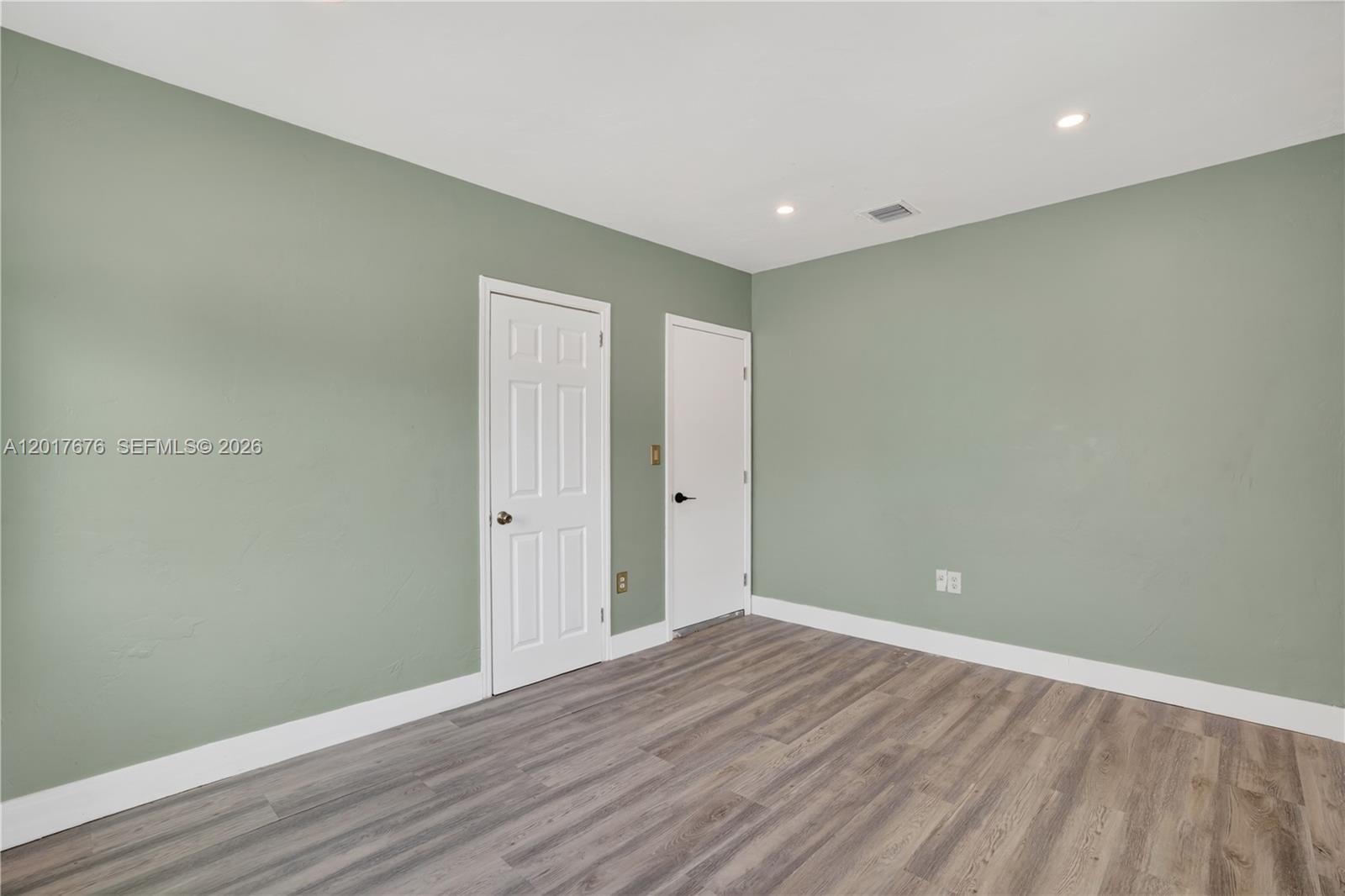 LIN HEIGHTS - Residential