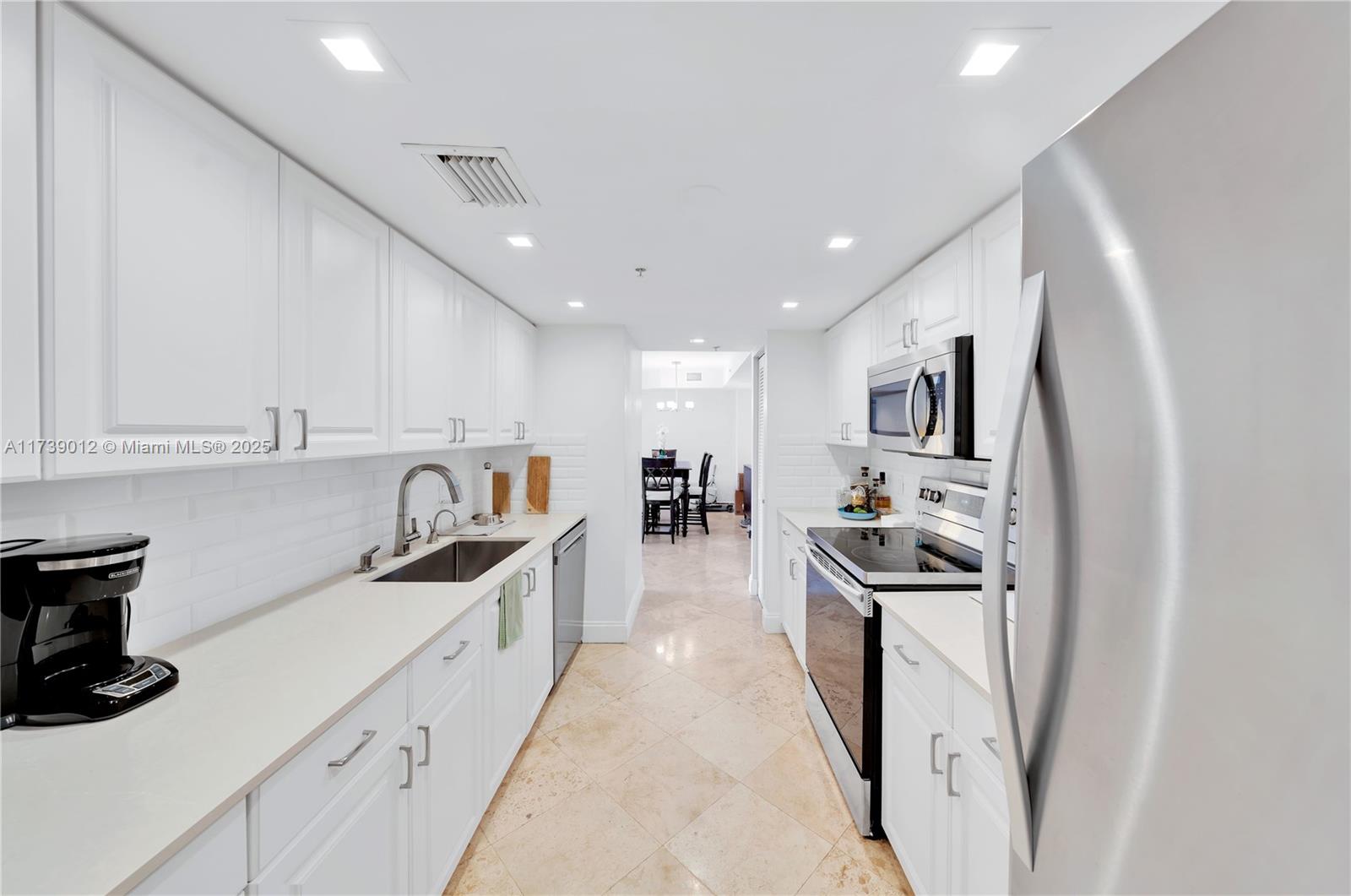 90 Alton Rd 301