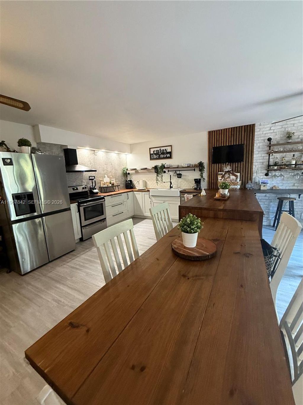 Photo of 283 Woodland Rd #283, Palm Springs, FL 33461 (MLS # A11967842)