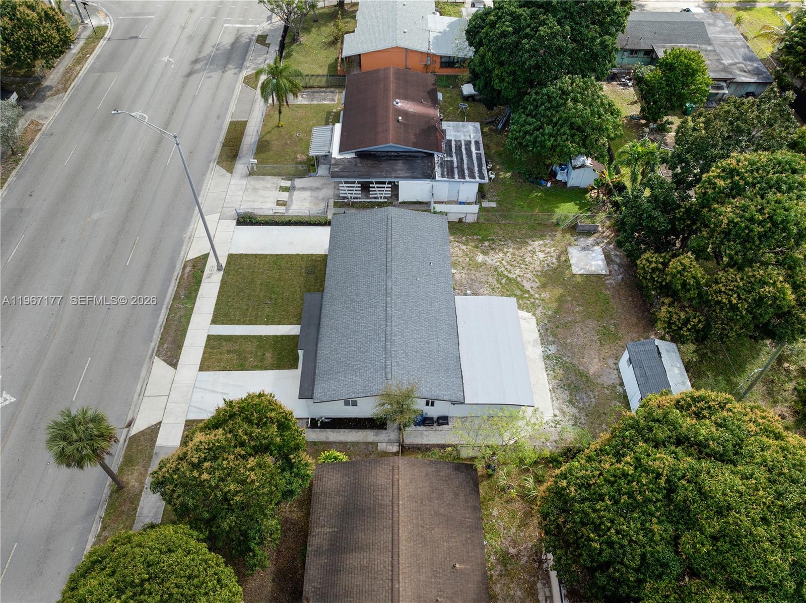 MOFFATVILLE - Residential