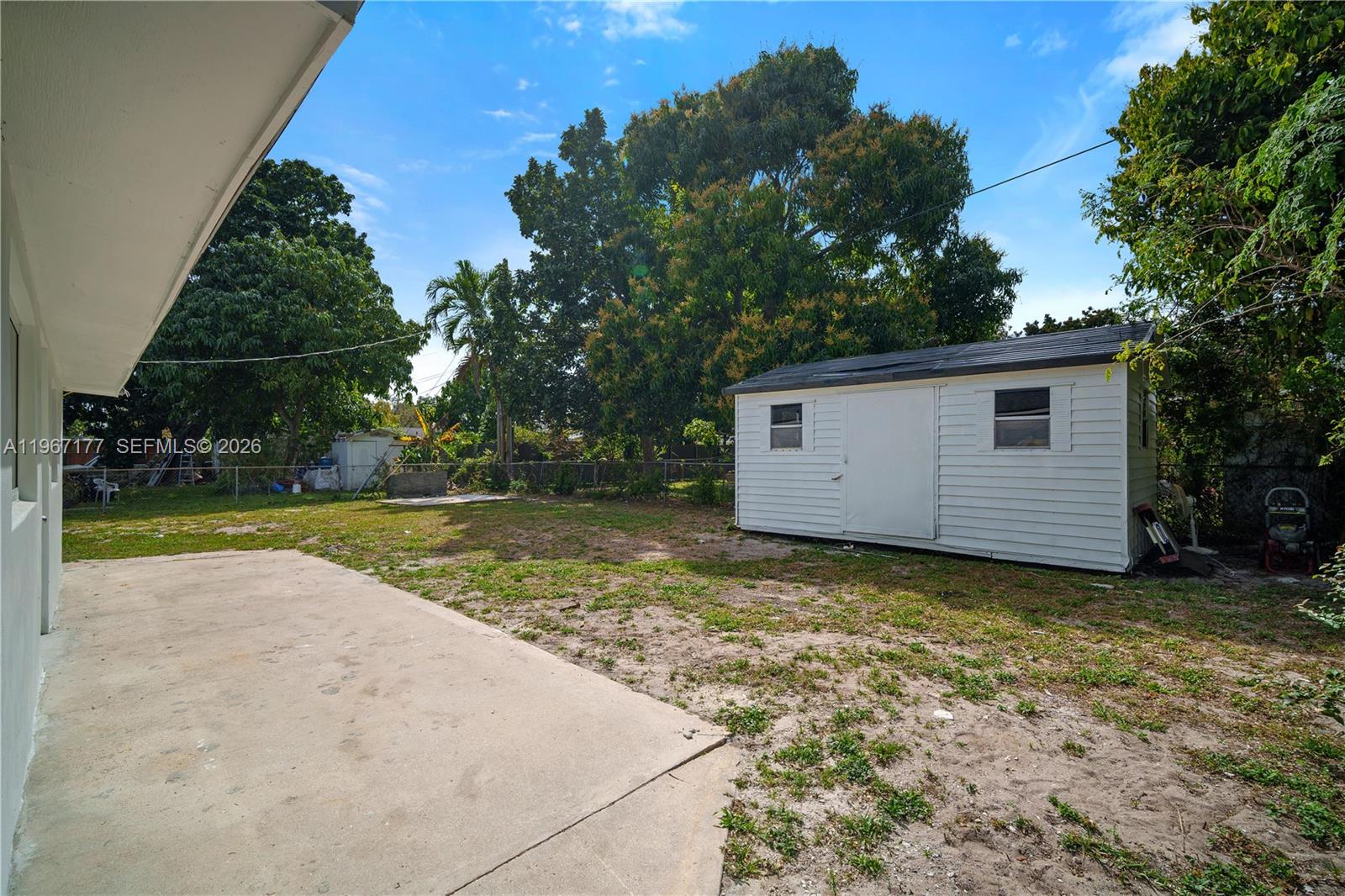 MOFFATVILLE - Residential