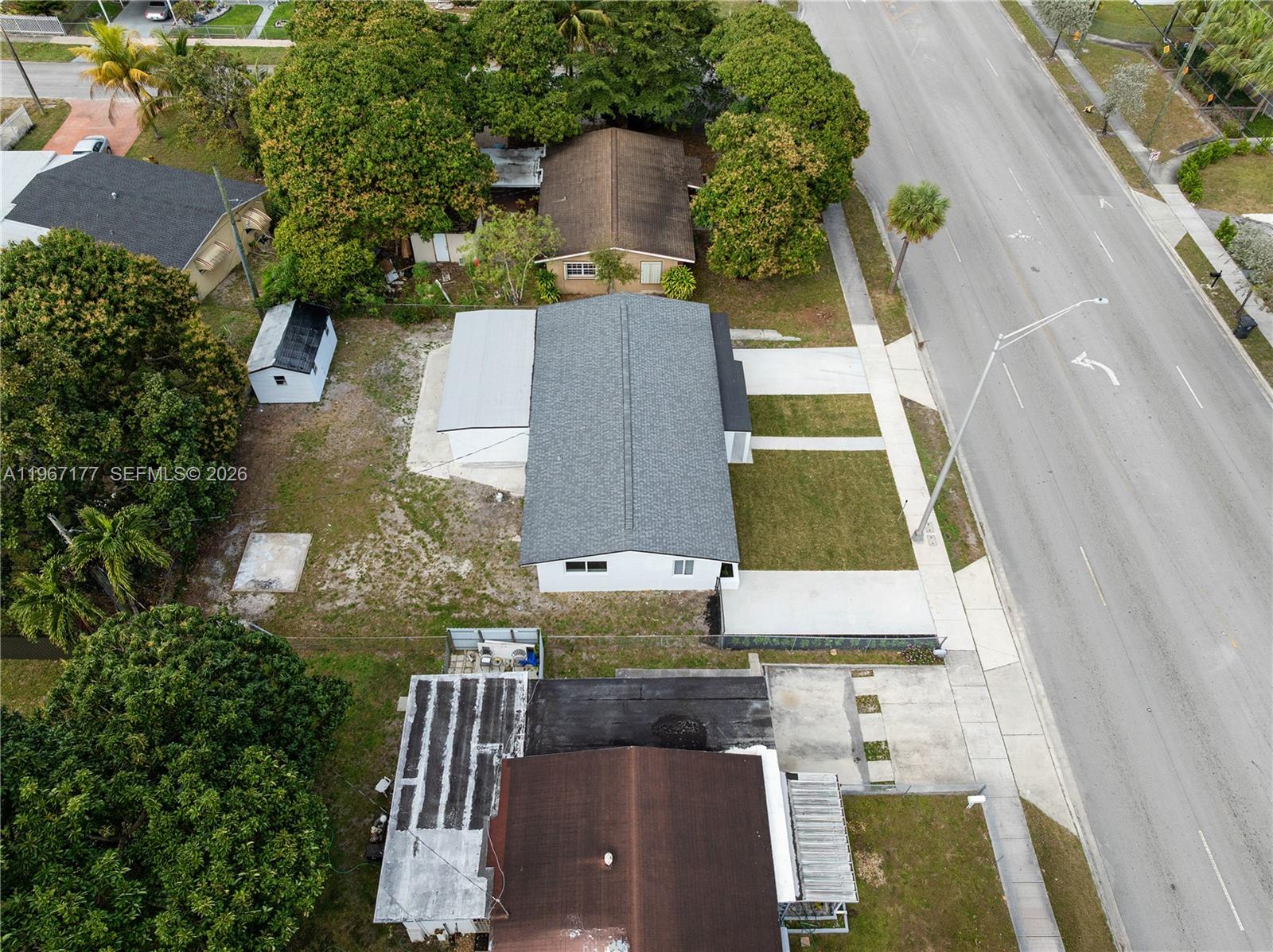 MOFFATVILLE - Residential