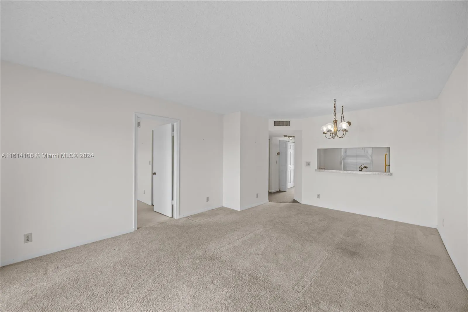 Margate, Florida 33063, United States, 2 Bedrooms Bedrooms, ,2 BathroomsBathrooms,Residential,Pending,53934