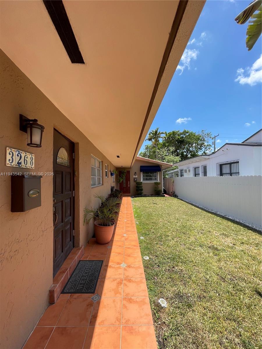 AUBURNDALE TAMIAMI TRAIL - Residential Income