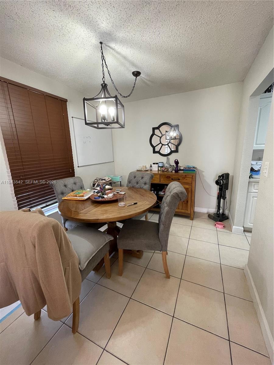 AUBURNDALE TAMIAMI TRAIL - Residential Income