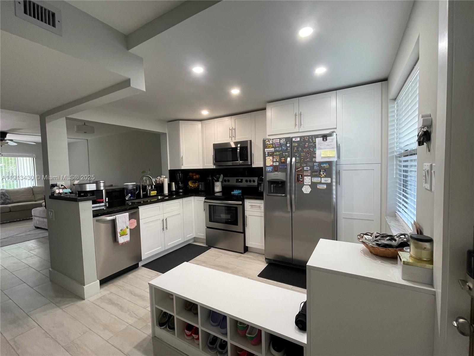 1290 S Military Trl 411