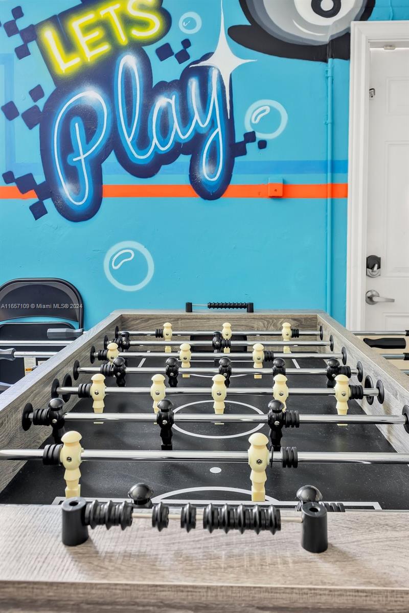 GOLF ESTATES - Residential Lease