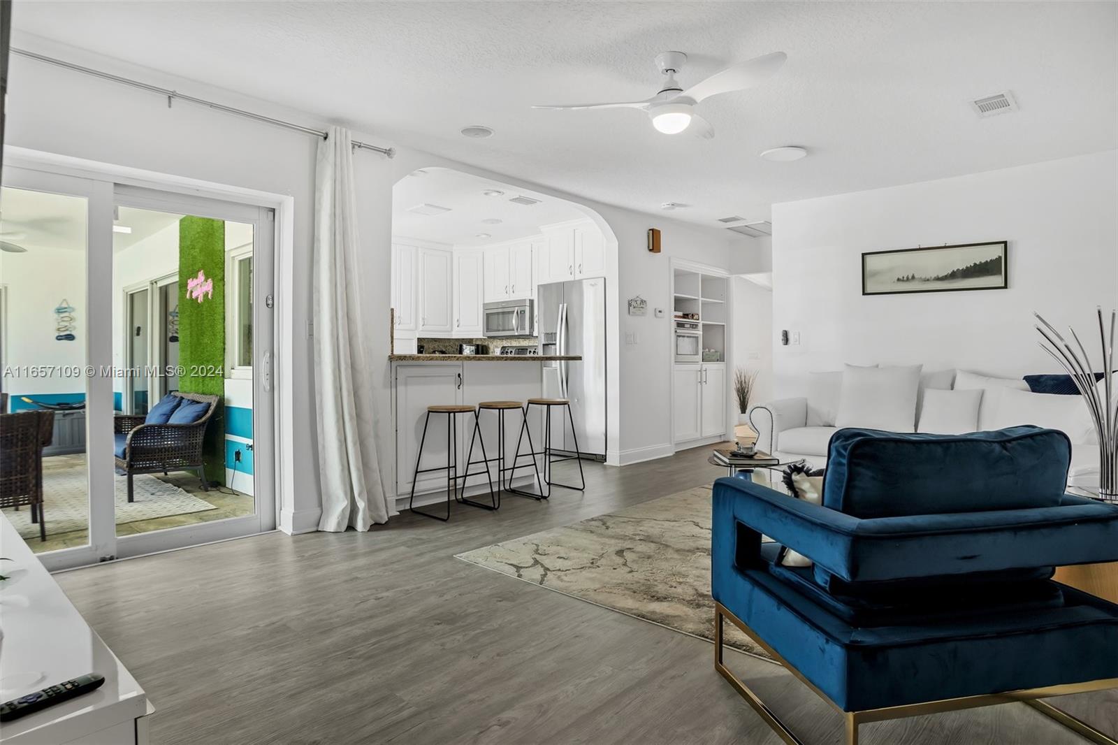 GOLF ESTATES - Residential Lease