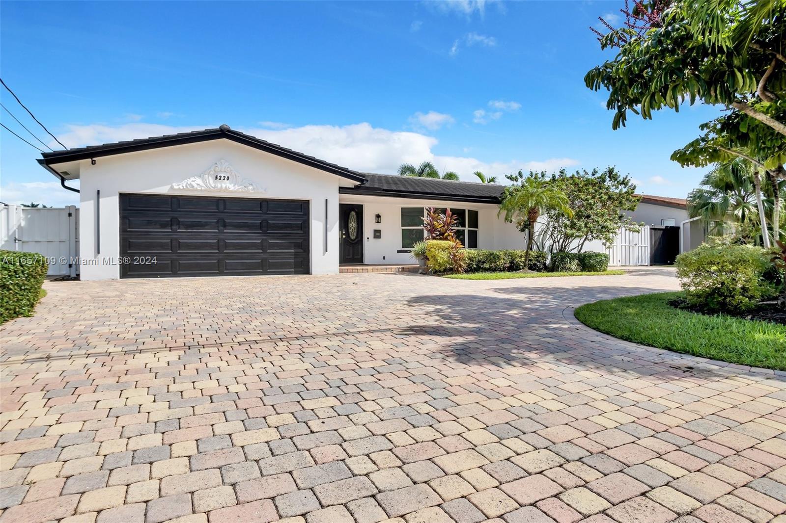 GOLF ESTATES - Residential Lease