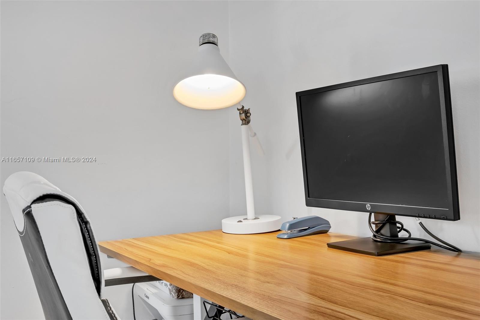 GOLF ESTATES - Residential Lease