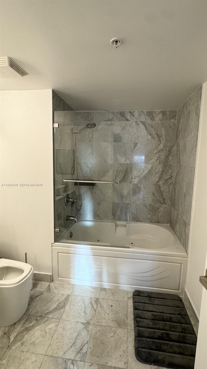 BRICKELL ON THE RIVER N T - Residential Lease