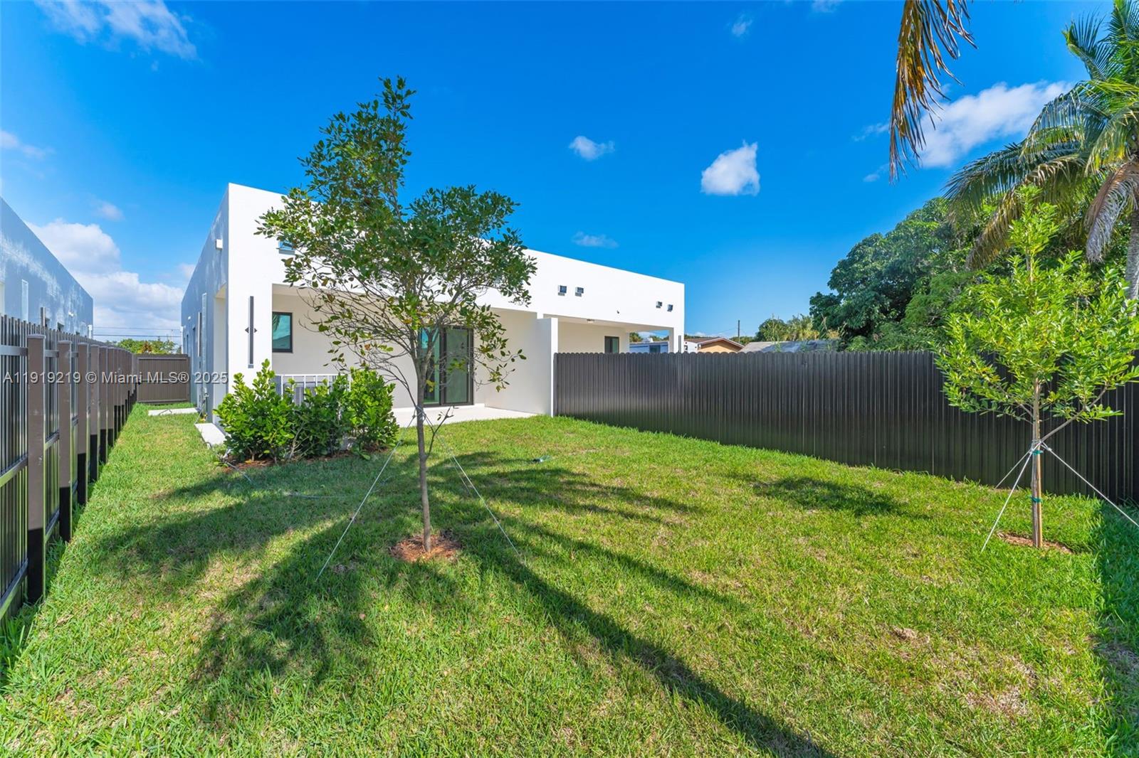 OAK SHIRE HOMES - Residential