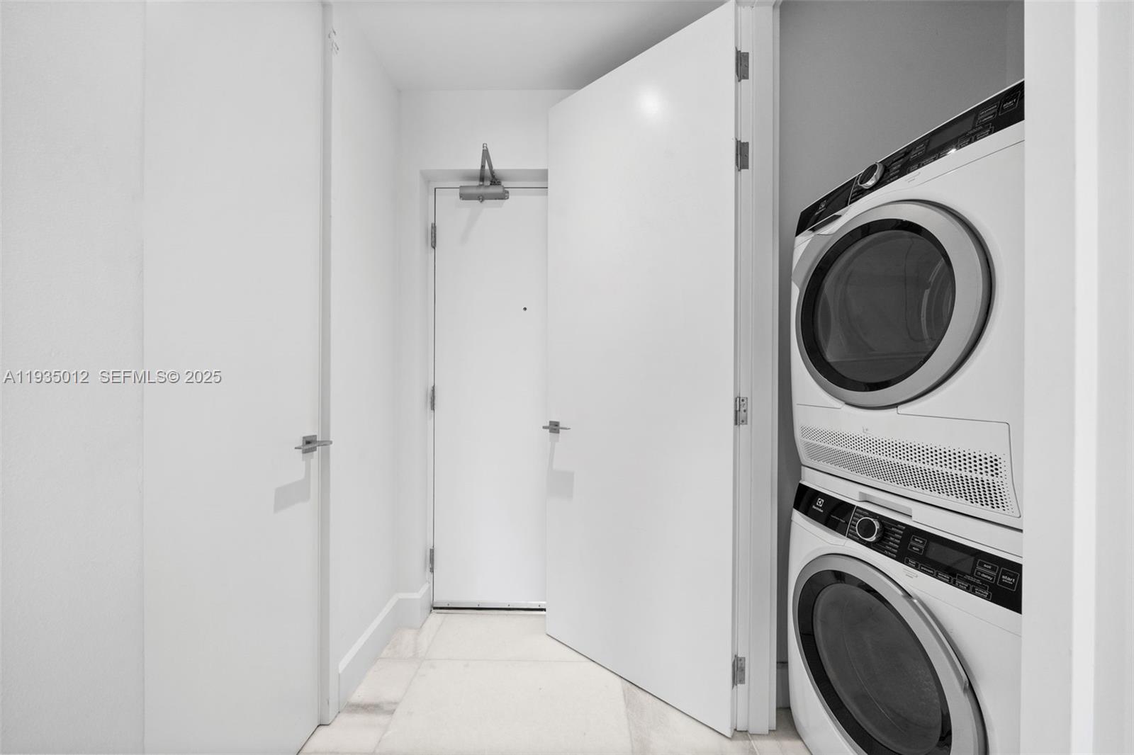 Missoni Baia - Residential