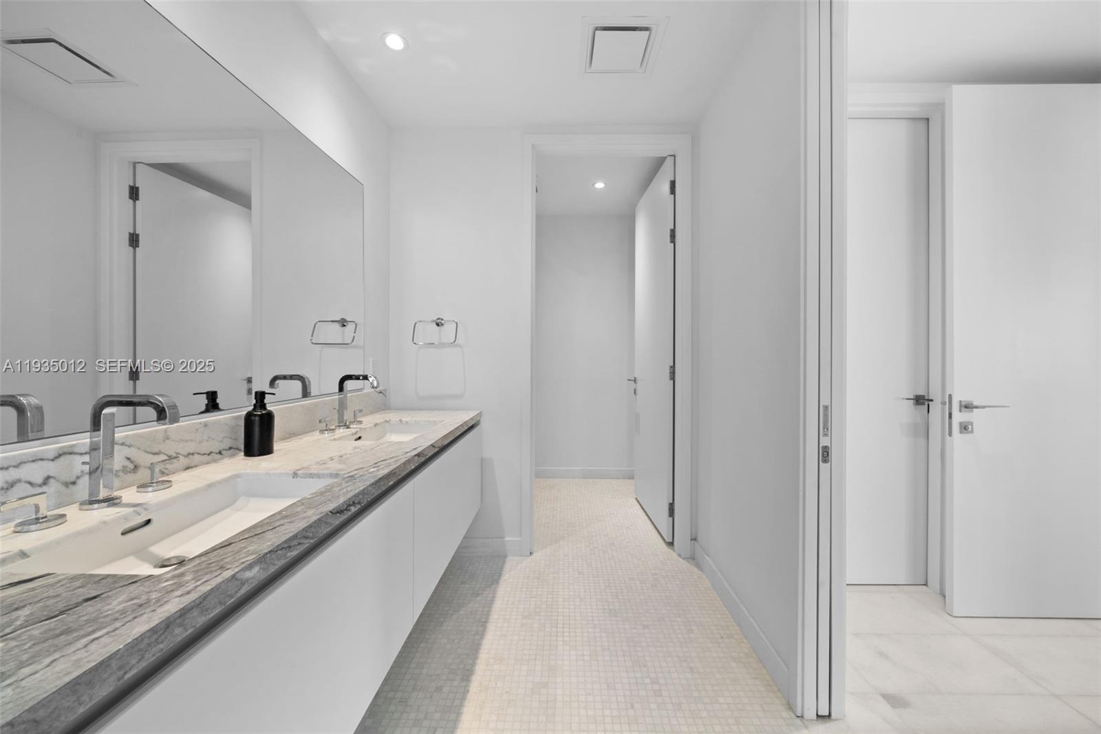 Missoni Baia - Residential