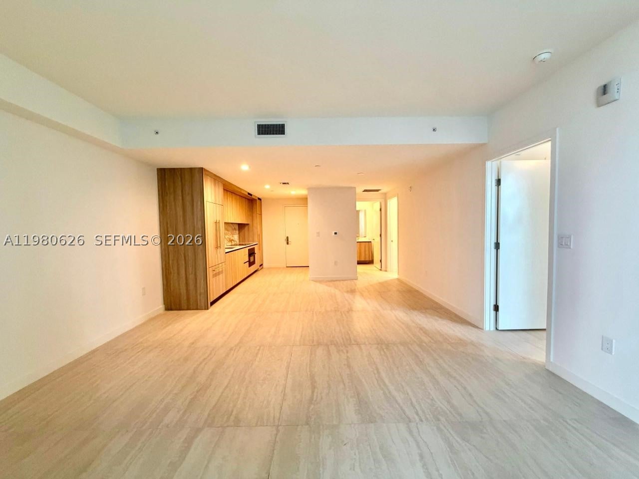 77 SE 5th st 2506