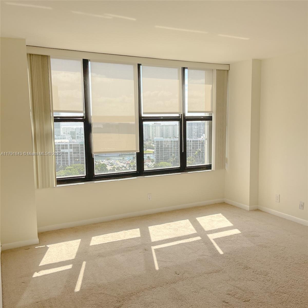 OLYMPUS CONDO PHASE - Residential
