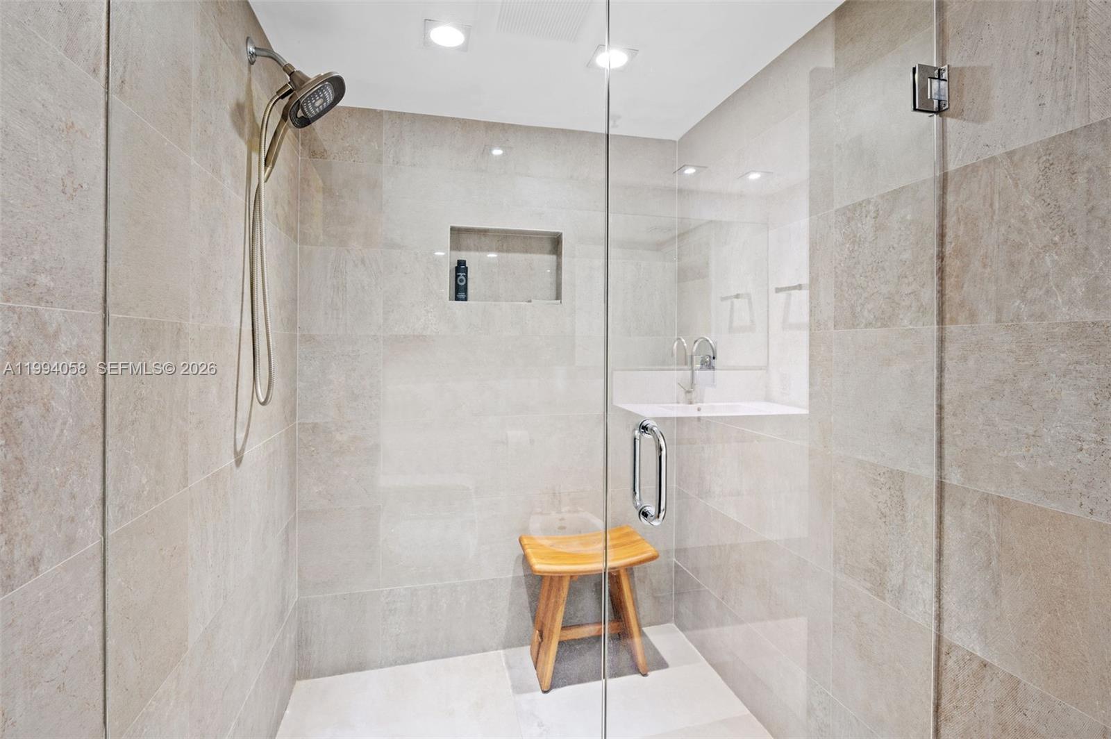 KEY COLONY NO 1 - Residential