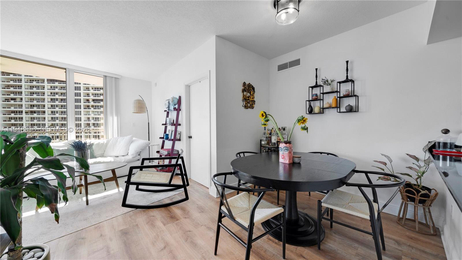 1750 N Bayshore Dr 3102