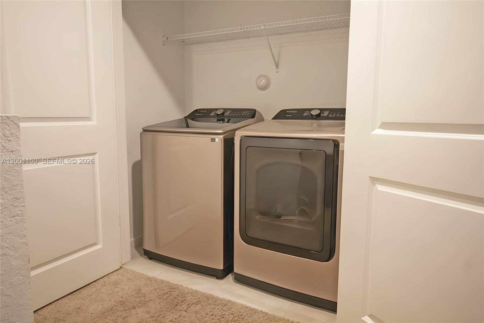 GARDENIA PARK - Residential Lease