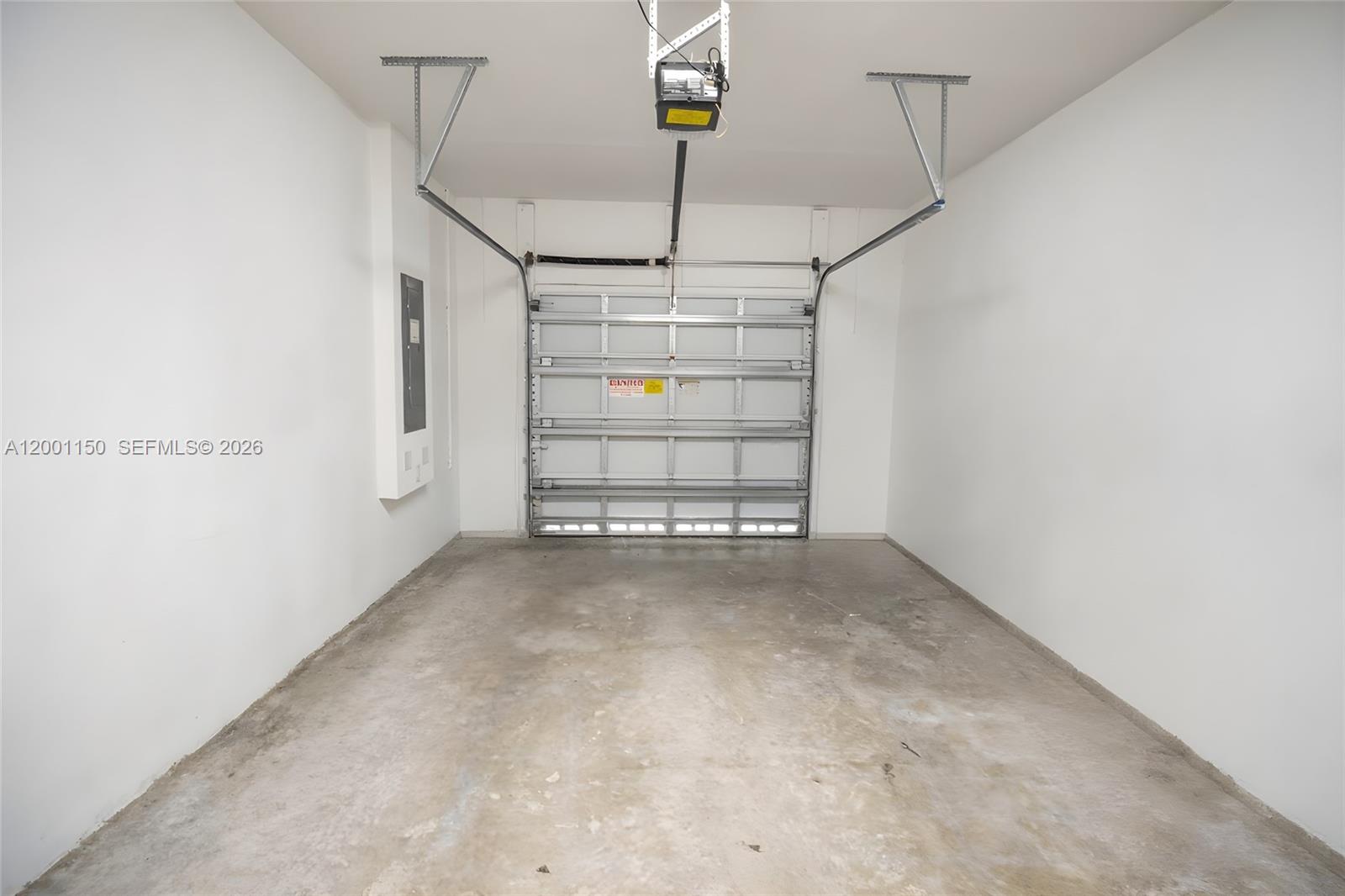 GARDENIA PARK - Residential Lease