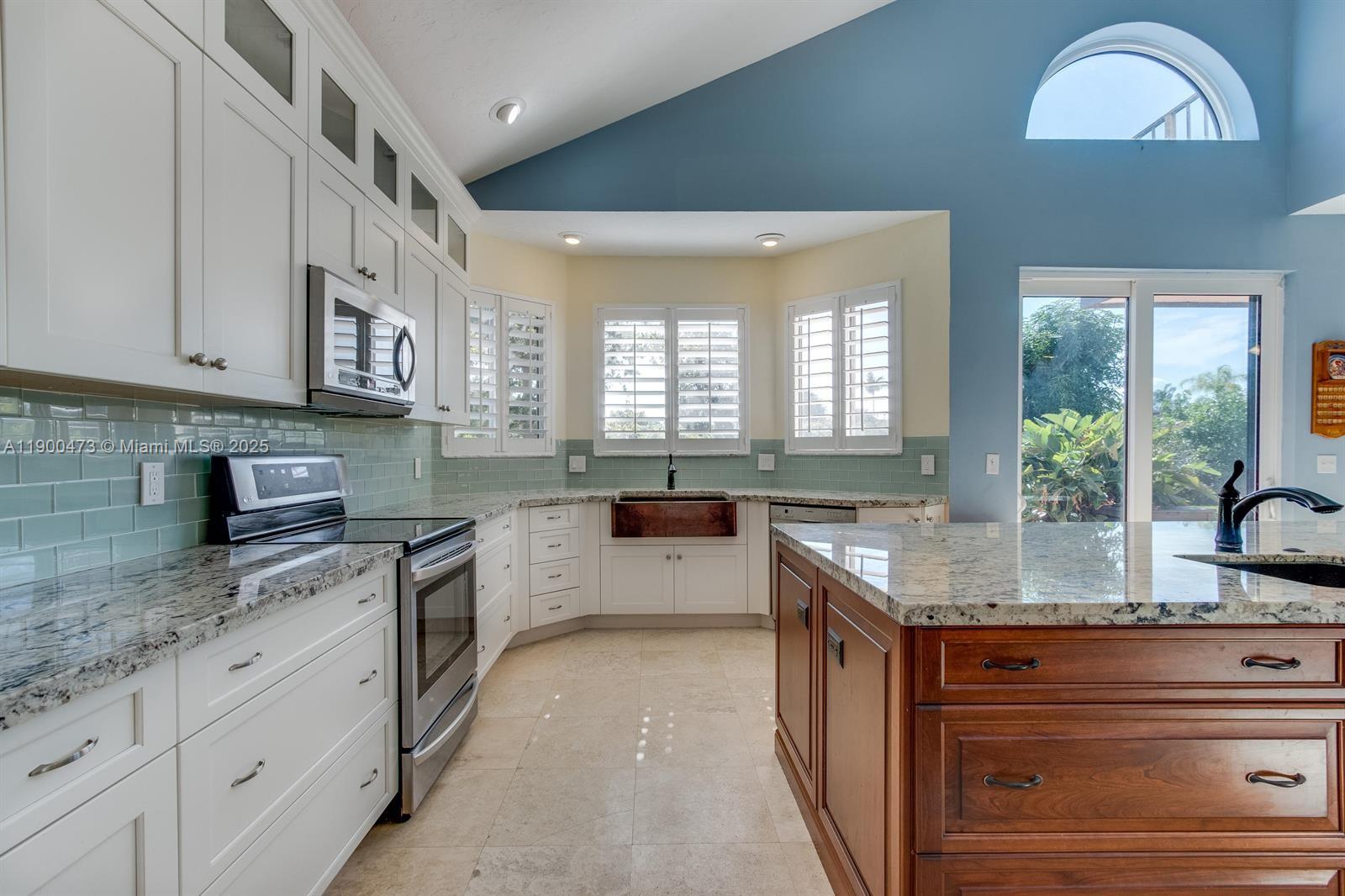 MARBELLA WOODS - Residential