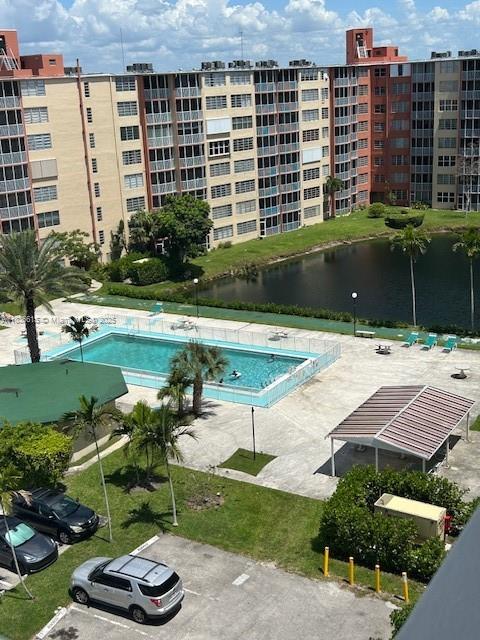 JADE WINDS GROUP - - Residential