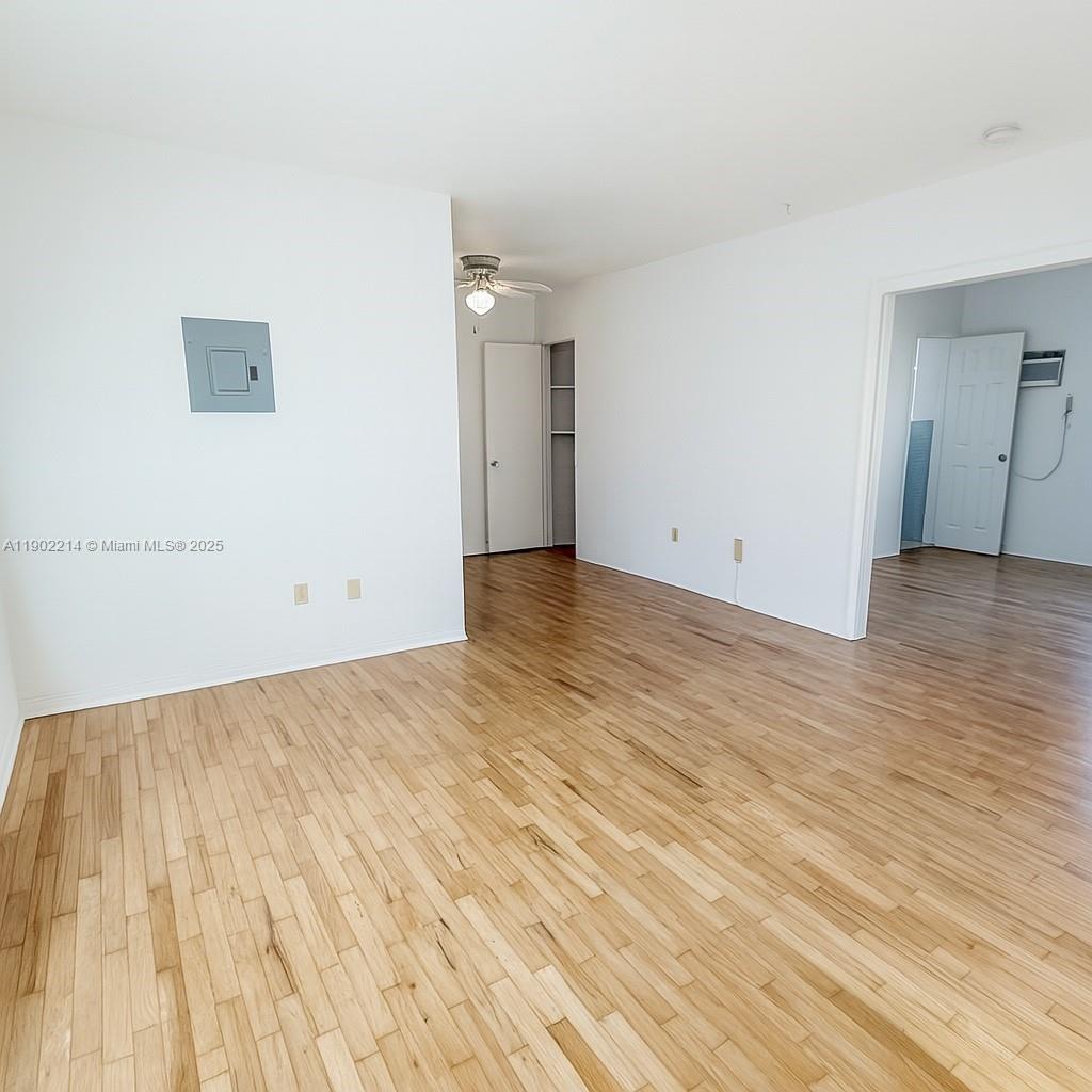 C GAB DOUGLAS SEC - Residential Lease