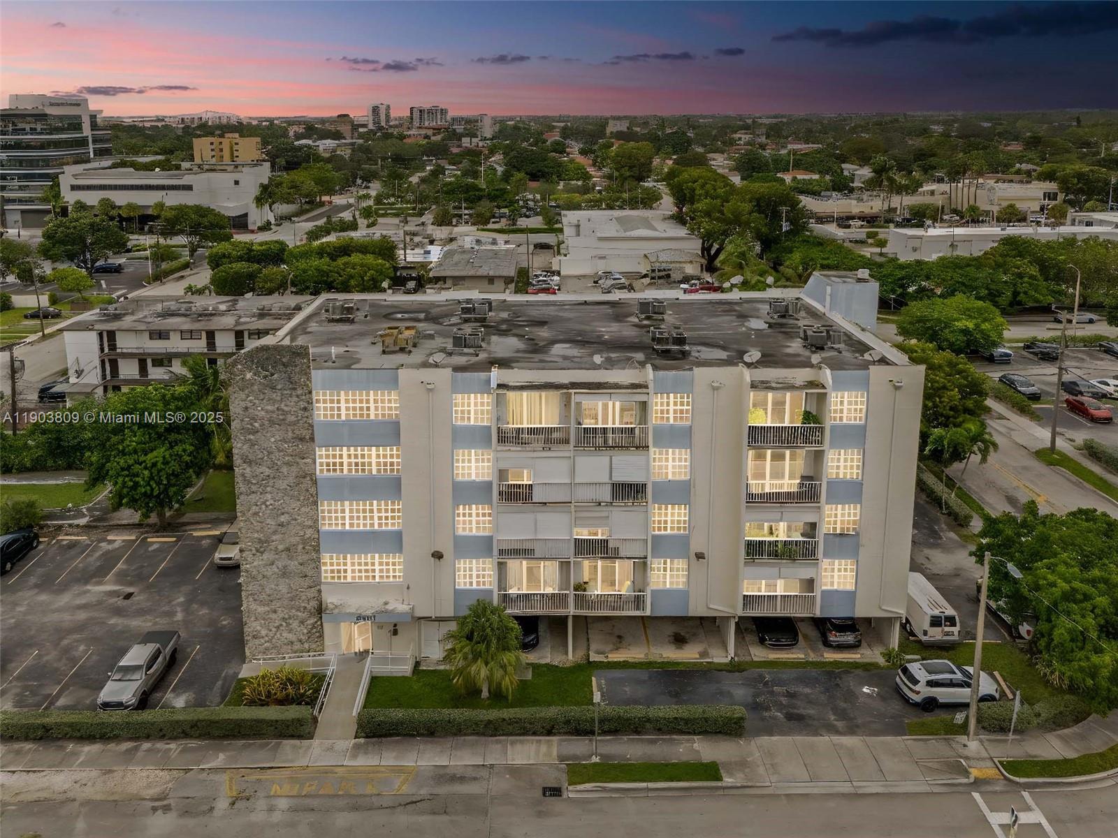 CORDOBA CONDO - Residential