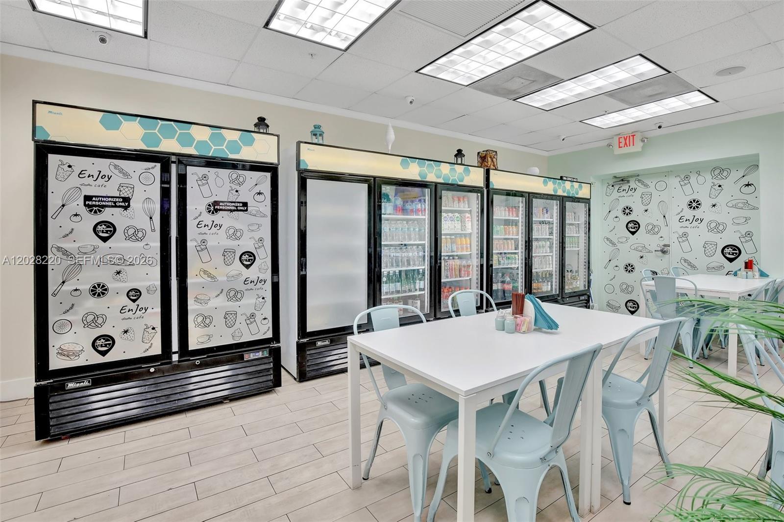 TIDES ON HOLLYWOOD BEACH - Residential