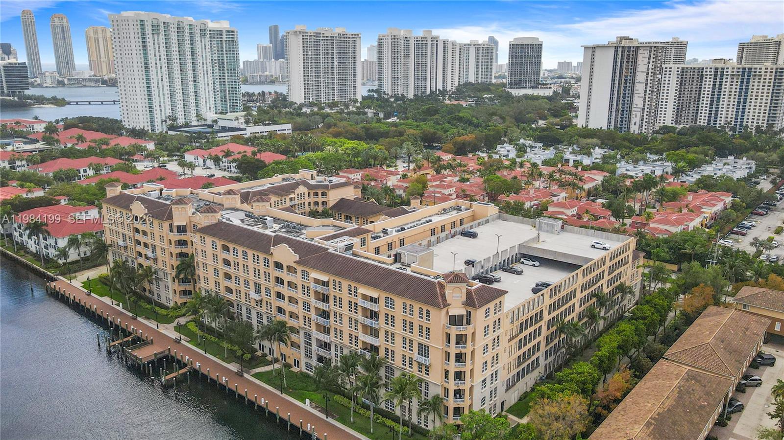 ALAQUA - Residential