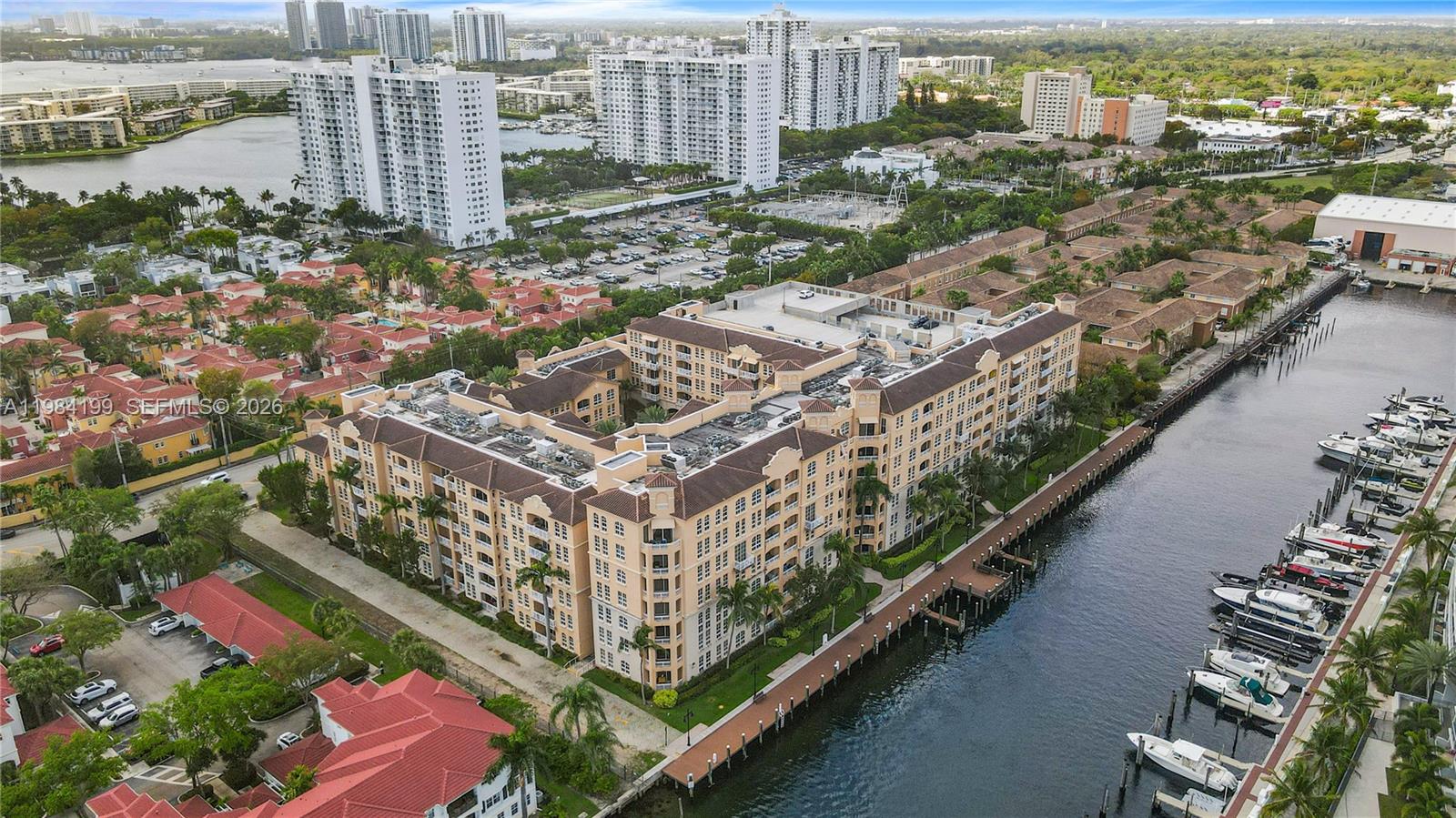 ALAQUA - Residential