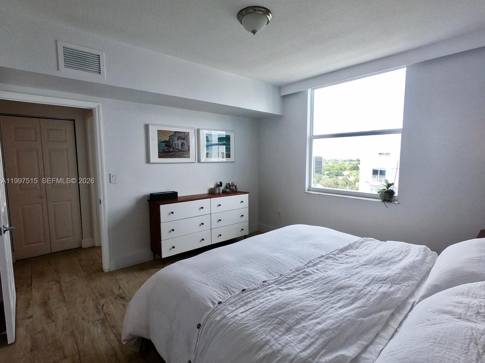 BRICKELL VIEW WEST CONDO - Residential Lease