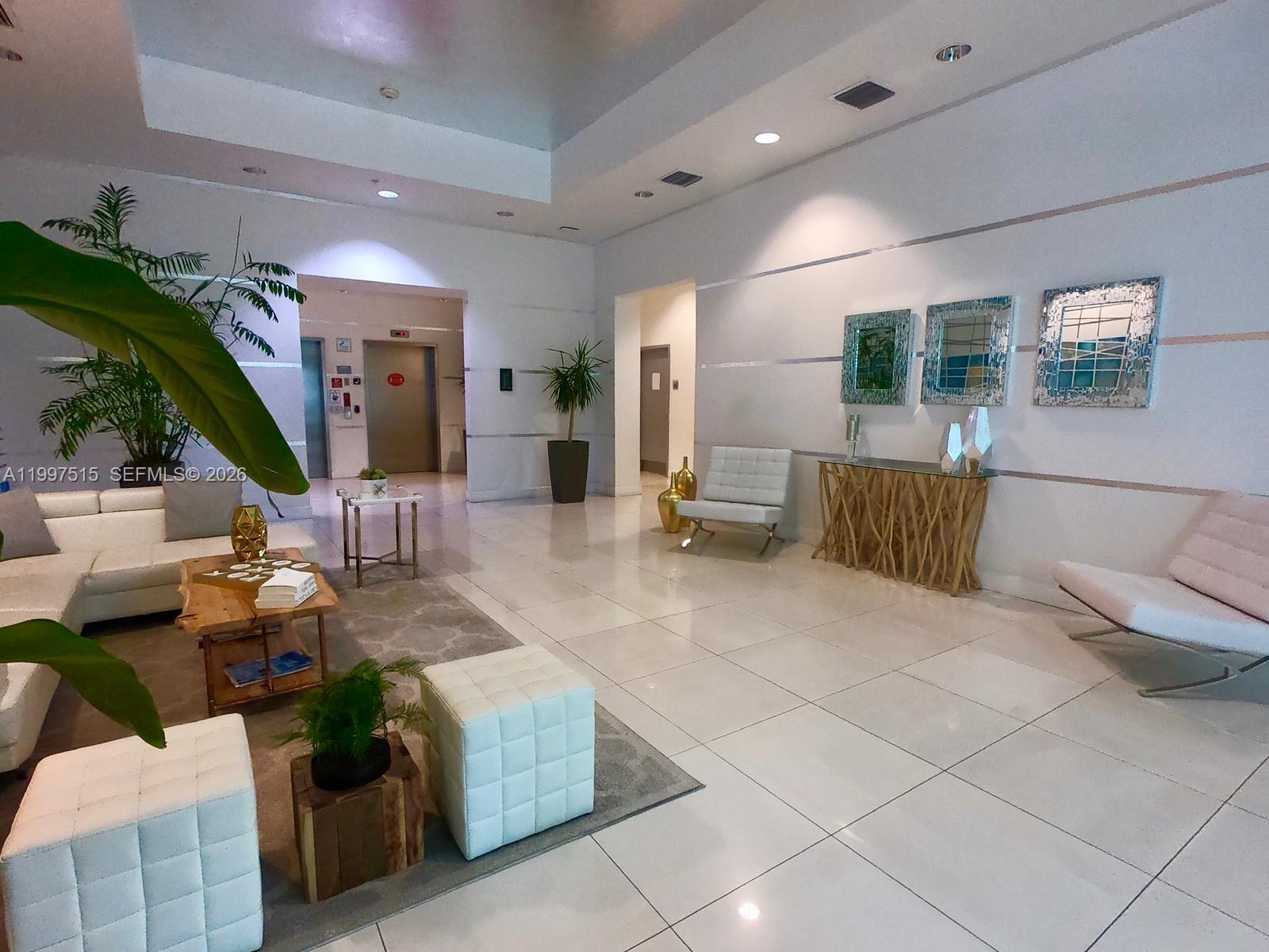 BRICKELL VIEW WEST CONDO - Residential Lease